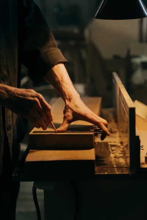 Seamless NFC chip embedded in LuxeCraftStudios oak